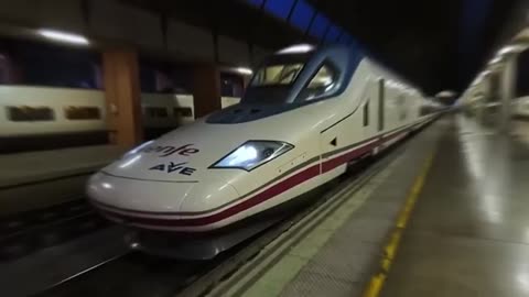 World's Fastest Bullet Trains!