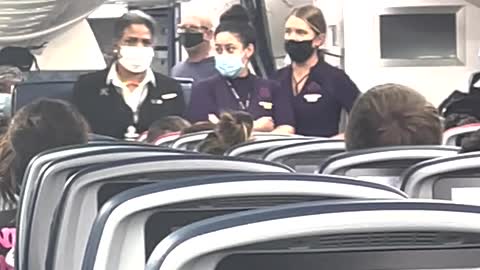 Cursing Couple Escorted Off Flight