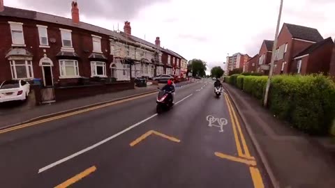 In Uk a polish guy is atacked by 5 black muslim criminals on mopeds