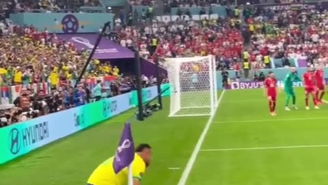 Neymar is the King of Corners 👑 #shorts #viral #football#neymar