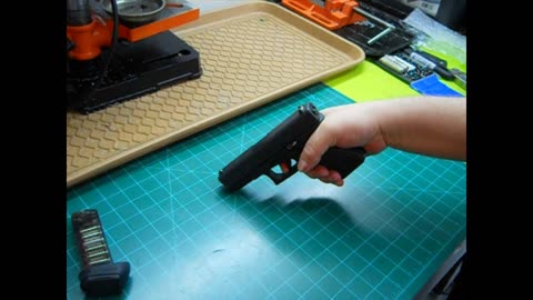 Glock disassembly & reassembly quick tutorial, how to.