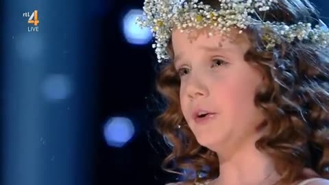 Amira Willighagen - Ave Maria (HD Quality)