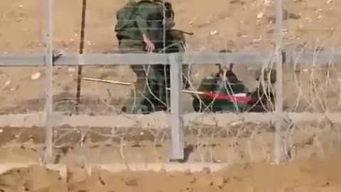 Israeli Troops Get Deleted While Removing A Palestinian Flag