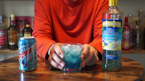 Smirnoff Blue Raspberry Lemonade Vodka & Mtn Dew Frostbite