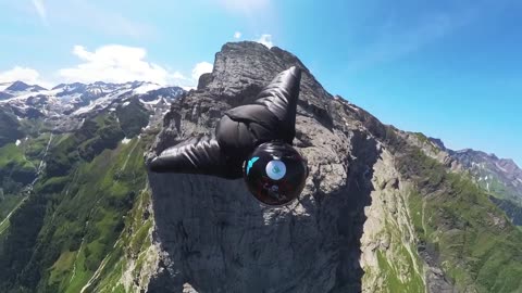 Engelberg Titlis Wingsuit Base jump 2023