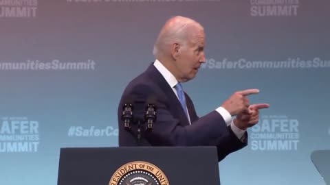 Joe Biden says 'God save the Queen' in his speech. Viral video