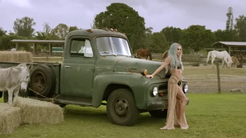 Pitbull _ Timber Kesha