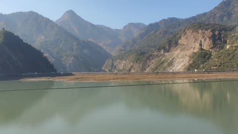 The lake see the gorgeous beautiful Nature