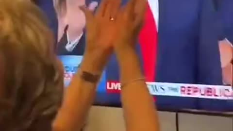 Persian grandma goes crazy for Trump