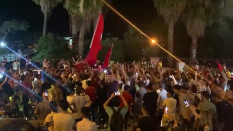 Rising Ethnic Tensions in Hatay: Turks Chant "We Don't Want Syrian Refugees in Türkiye"