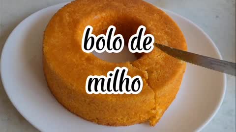 bolo de milho, muito fácil de fazer não vai trigo e fica uma delícia #Comida Boa !!