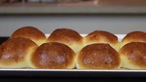 EASY HOMEMADE BRIOCHE BUNS | HOW TO MAKE BRIOCHE BREAD