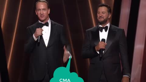 #CMA Awards 2022 host Luke Bryan and Peyton Manning #MirandaLambert