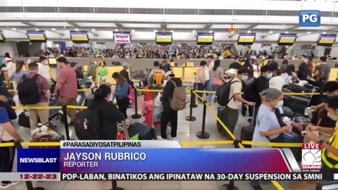 Buhos ng mga pasahero sa NAIA Terminal 3 nitong Biyernes, ramdam