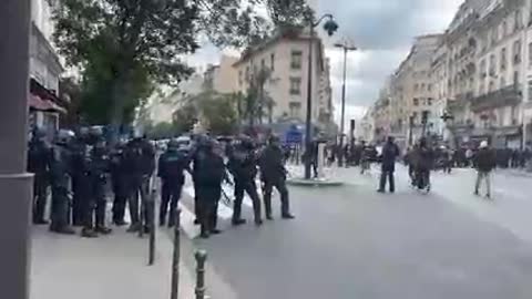 16/07/2021 FRANCIA, PARIGI - MANIFESTAZIONE ANTI GREEN PASS VOLUTO DA MACRON