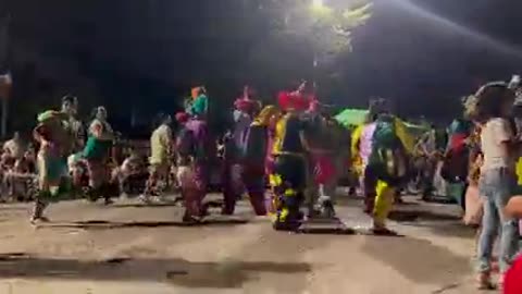 Murga Saltó el Churré desfilando - Tacuarembó, Uruguay (05/02/2023)