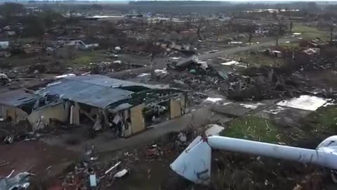 25 Killed - tornado given EF-4 rating, tore deadly 59-mile path of destruction