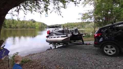 How to Catch BIG Catfish - Baits, Rigging, Cast Net Tutorial, and Location