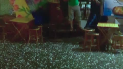 Turkey under attack! Heavy rain and hail cripple life in Istanbul