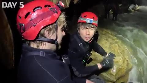 7 days trapped in a cave