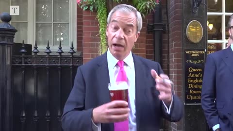 Nigel Farage attacks Labour over smoking ban proposal