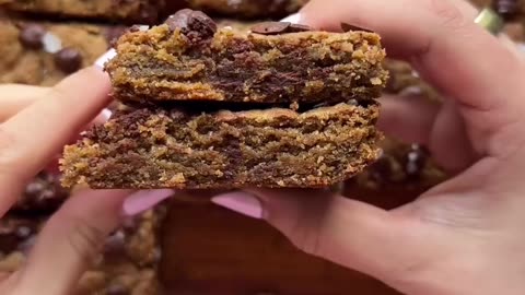 CHEWY GOOEY TAHINI BLONDIES