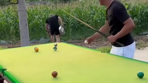 billiards funny video