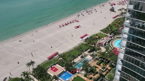 Disfrutando la vista desde piso 22 Trump Tower Resort Sunny Isles Beach, Florida