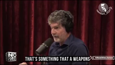 Bret Weinstein: "The vaccines are also the product of bioweapons research"