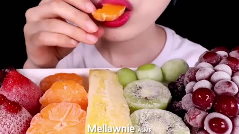 ASMR FROZEN FRUITS STRAWBERRY, GRAPE, KIWI, PINEAPPLE, BLACKBERRY etc. EATING SOUNDS MUKBANG