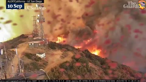 Timelapse shows Airport Fire raging through California's Santiago Peak