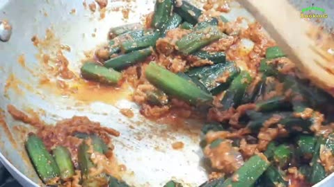 Bindi qorma recipe/okra recipe/pakistani and indian recipies