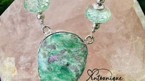 💎 Ruby Fuchsite and Prasiolite Necklace: ⁣A Harmonious Fusion 📿⁣