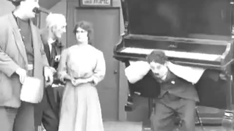 Charlie Chaplin Funny Clips