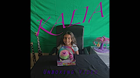 KALIA Unboxing Hatchimals Rainbowcation