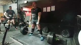 685 lb DL