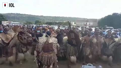 Zulu prince arrives at Khangelamankengane palace