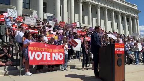 [2024-08-26] Hundreds rally against proposed constitutional amendment on citizen ballot initiatives