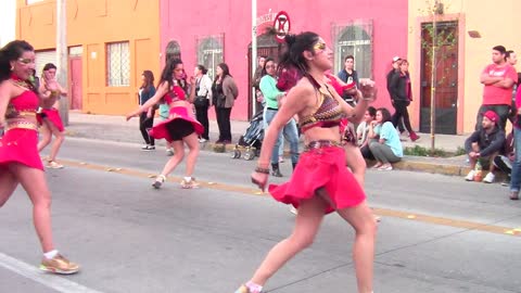 Bolivian and Peruan Cultural dance music in santiago, Chile