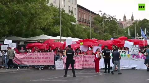 Residents In Madrid Decry City’s Plans To Ban Prostitution