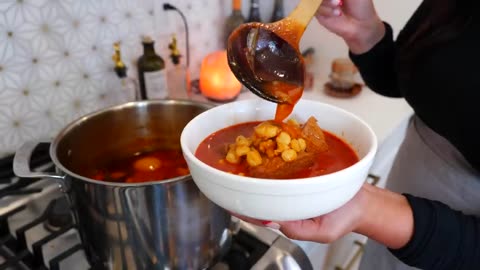 SUPER EASY!!! POZOLE ROJO RECIPE (Small Portion)