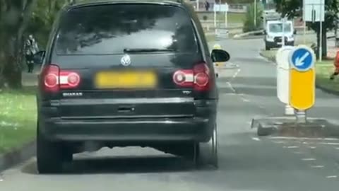 idiots in Cars Fails Cars driving