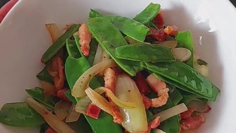 Easy Stir Fry Snow Peas Recipe 🫛 😋 👩‍🍳 #stirfry #vegetables #recipe #food #homemade #cooking #howto