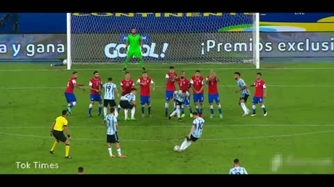 Lional messi freekick /argentina vs chile