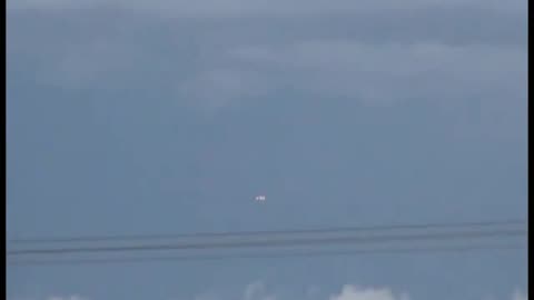 UFO Filmed In Australia With Close-Up December 7th 2010