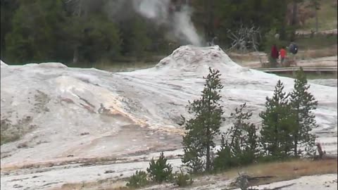 Yellowstone National Park, Hot Springs, Hotel, And Old Faithful Eruption