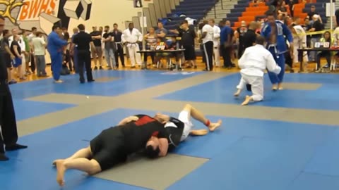 Absolute - No Gi - Beginners BJJ - Championship Fight - Final Round