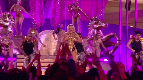 Nicki Minaj Performs “Majesty,” “Barbie Dreams,” “FeFe” _ MTV VMAs Live Performance