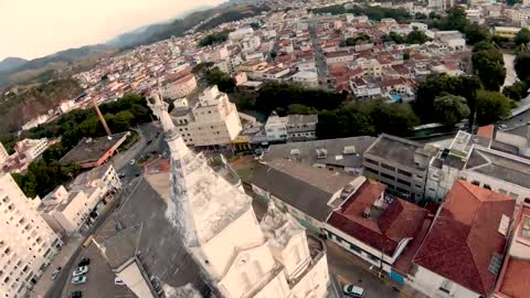 SkyVision e Bairro Avenida em Itajubá