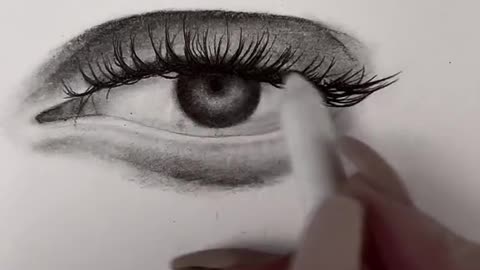 How to draw realistic eyes